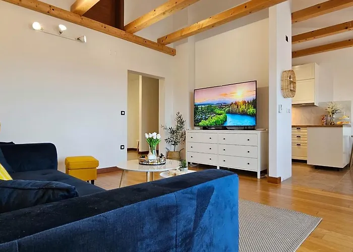 Apartman Bluemare B6 With Shared Pool Liznjan