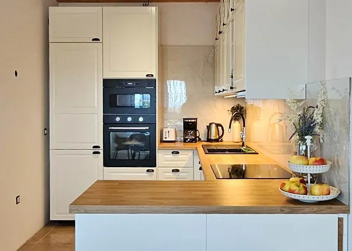 Apartman Bluemare B6 With Shared Pool